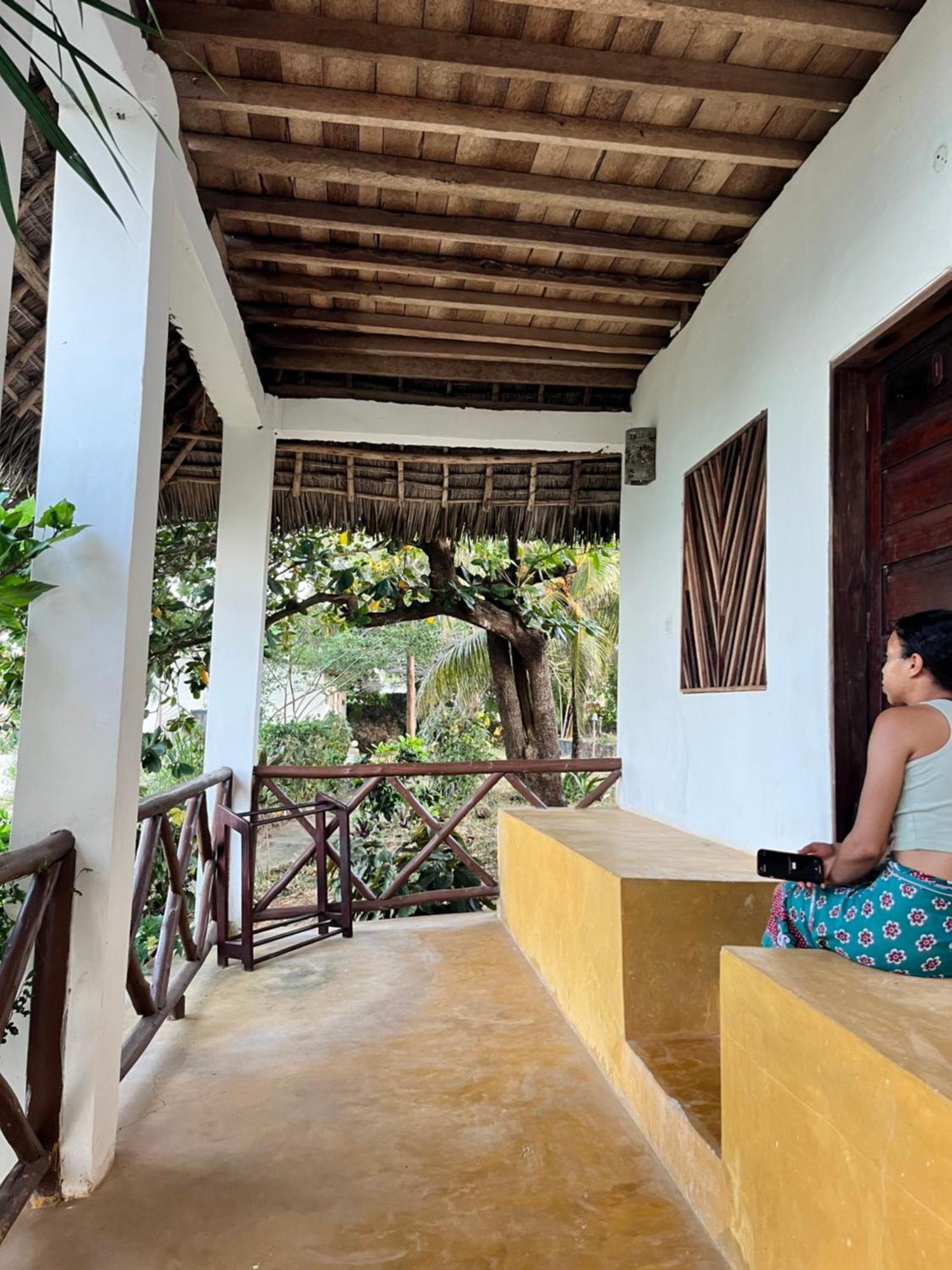 Sazani Beach Lodge And Tidal Lounge Nungwi Exteriör bild